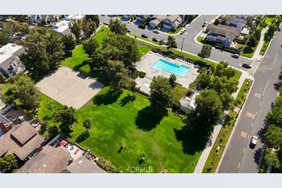549 N Springbrook, Irvine, CA 92614 - Photo 27