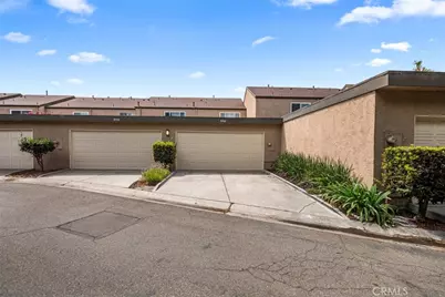 10942 Pebble Court, Fountain Valley, CA 92708 - Photo 27