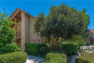 303 Tangelo, Irvine, CA 92618 - Photo 3
