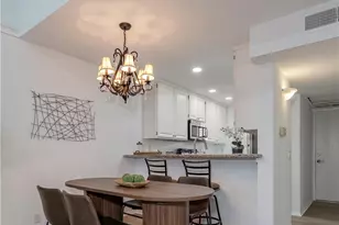 303 Tangelo, Irvine, CA 92618 - Photo 9