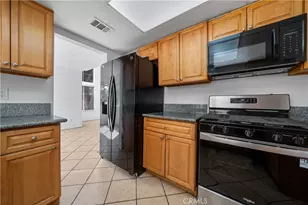 1404 Springline Dr, Palmdale, CA 93550 - Photo 9