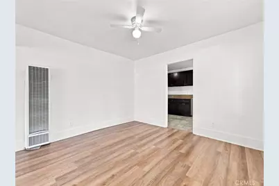5032 S Wilton Place, Los Angeles, CA 90062 - Photo 7