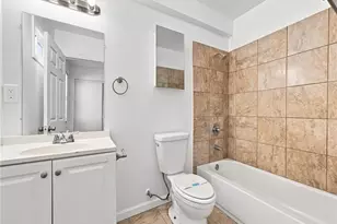 5032 S Wilton Pl, Los Angeles, CA 90062 - Photo 15