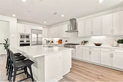16062 Butterfly Drive, Fontana, CA 92336 - Photo 15