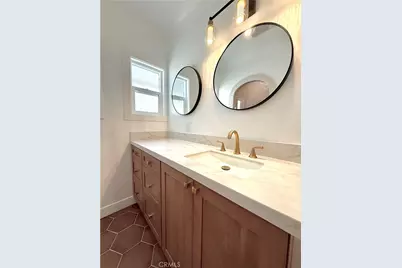 6072 Myrtle Avenue, Long Beach, CA 90805 - Photo 9