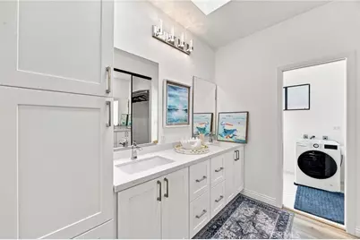 253 Novara, Long Beach, CA 90803 - Photo 31