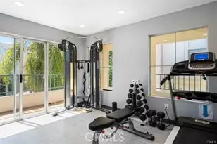 5455 Sylmar, Sherman Oaks, CA 91401 - Photo 3