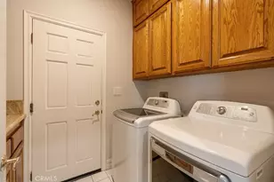3802 E Rolling Green Ln, Orange, CA 92867 - Photo 19