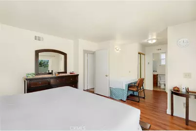 5002 Barkwood, Irvine, CA 92604 - Photo 17
