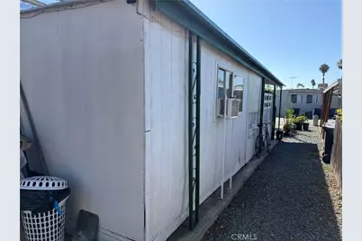 211 Monaco #54, Santa Ana, CA 92703 - Photo 7
