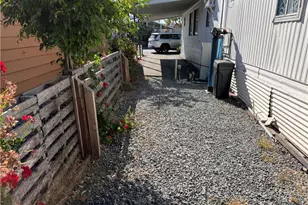 211 Monaco, Santa Ana, CA 92703 - Photo 3