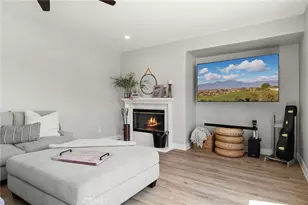 27329 Sweetspire Terrace, Murrieta, CA 92562 - Photo 5