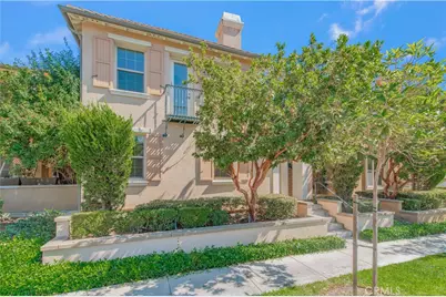83 Twin Gables, Irvine, CA 92620 - Photo 3
