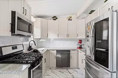 5721 N Rockvale Ave, Azusa, CA 91702 - Photo 9