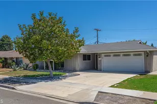 3062 Johnson Ave, Costa Mesa, CA 92626 - Photo 3