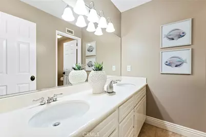 27 Las Cruces, Rancho Santa Margarita, CA 92688 - Photo 13