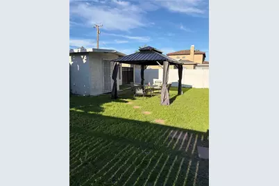 2418 Del Amo Boulevard, Torrance, CA 90501 - Photo 25