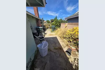 17391 Elm Street, Fountain Valley, CA 92708 - Photo 31