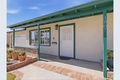1807 W Broadway, Anaheim, CA 92804 - Photo 43