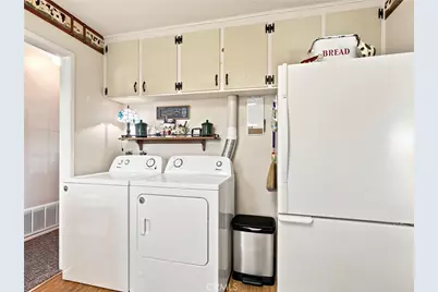 1807 W Broadway, Anaheim, CA 92804 - Photo 11