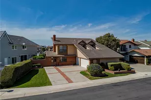 17052 Marina Bay, Huntington Beach, CA 92646 - Photo 3