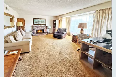 11386 Ivory Avenue, Fountain Valley, CA 92708 - Photo 7