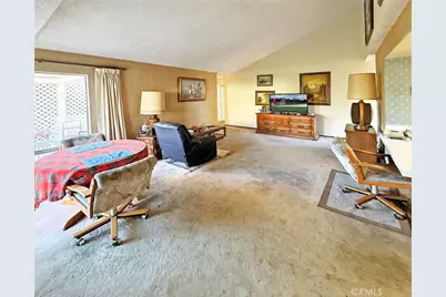 11386 Ivory Avenue, Fountain Valley, CA 92708 - Photo 17