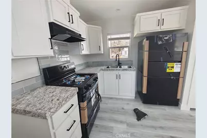 1930 Stewart Street #33, Santa Monica, CA 90404 - Photo 3