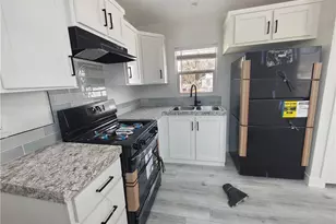1930 Stewart St, Santa Monica, CA 90404 - Photo 3