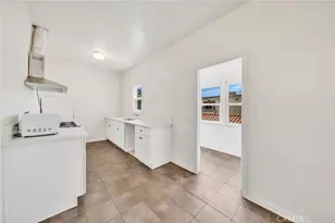 10706 Ohio, Los Angeles, CA 90024 - Photo 21