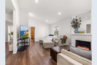 812 Martinique, Placentia, CA 92870 - Photo 19