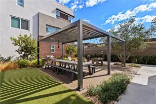 651 S Lyon St, Santa Ana, CA 92701 - Photo 29