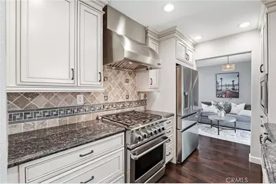 11 Shadowleaf, Irvine, CA 92614 - Photo 9