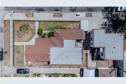 4076 Liberty Boulevard, South Gate, CA 90280 - Photo 41