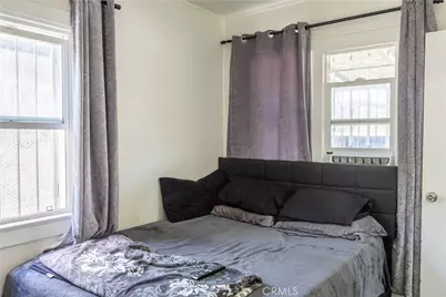 1631 W 38th, Los Angeles, CA 90062 - Photo 5