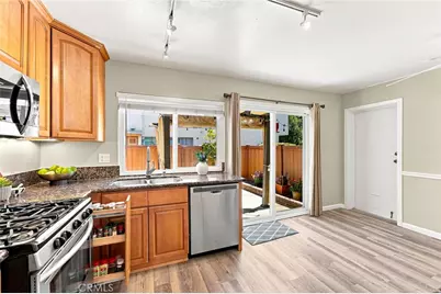 22754 Madrid, Lake Forest, CA 92630 - Photo 11