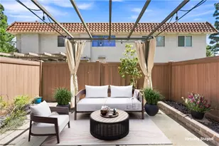 22754 Madrid, Lake Forest, CA 92630 - Photo 19