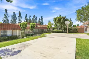 22754 Madrid, Lake Forest, CA 92630 - Photo 31