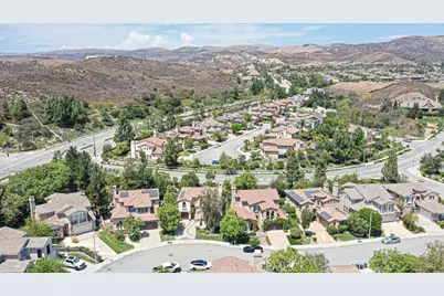 1829 Swan Falls, Simi Valley, CA 93065 - Photo 27