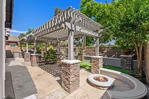 1496 Voyager Dr, Tustin, CA 92782 - Photo 39