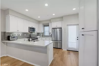 3320 W Mirano, Anaheim, CA 92801 - Photo 23