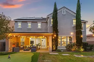 142 Yellow Daisy, Irvine, CA 92618 - Photo 5