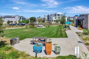 142 Yellow Daisy, Irvine, CA 92618 - Photo 35