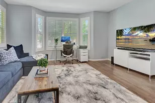 142 Yellow Daisy, Irvine, CA 92618 - Photo 13