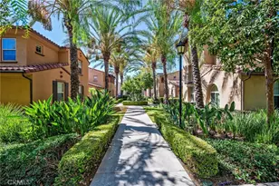 33 Silverado, Irvine, CA 92618 - Photo 43