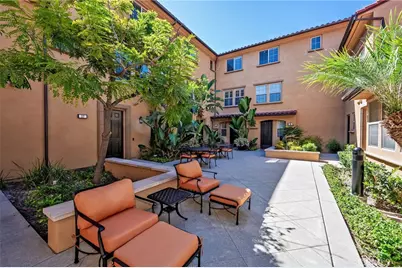33 Silverado, Irvine, CA 92618 - Photo 3