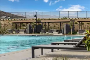 4827 Habitat Dr, Fontana, CA 92336 - Photo 13