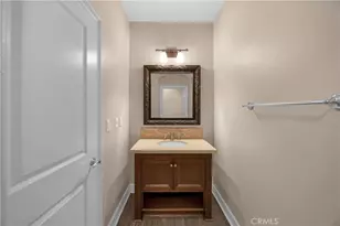 31900 Paseo Navarra, San Juan Capistrano, CA 92675 - Photo 17