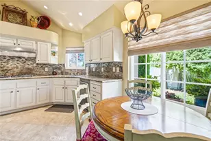 11 Calle Katrina, Rancho Santa Margarita, CA 92688 - Photo 15