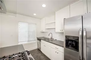 180 Rochester St, Costa Mesa, CA 92627 - Photo 23